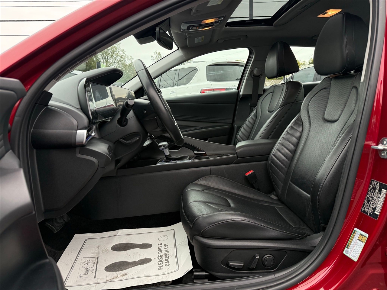 Hyundai Elantra  2024