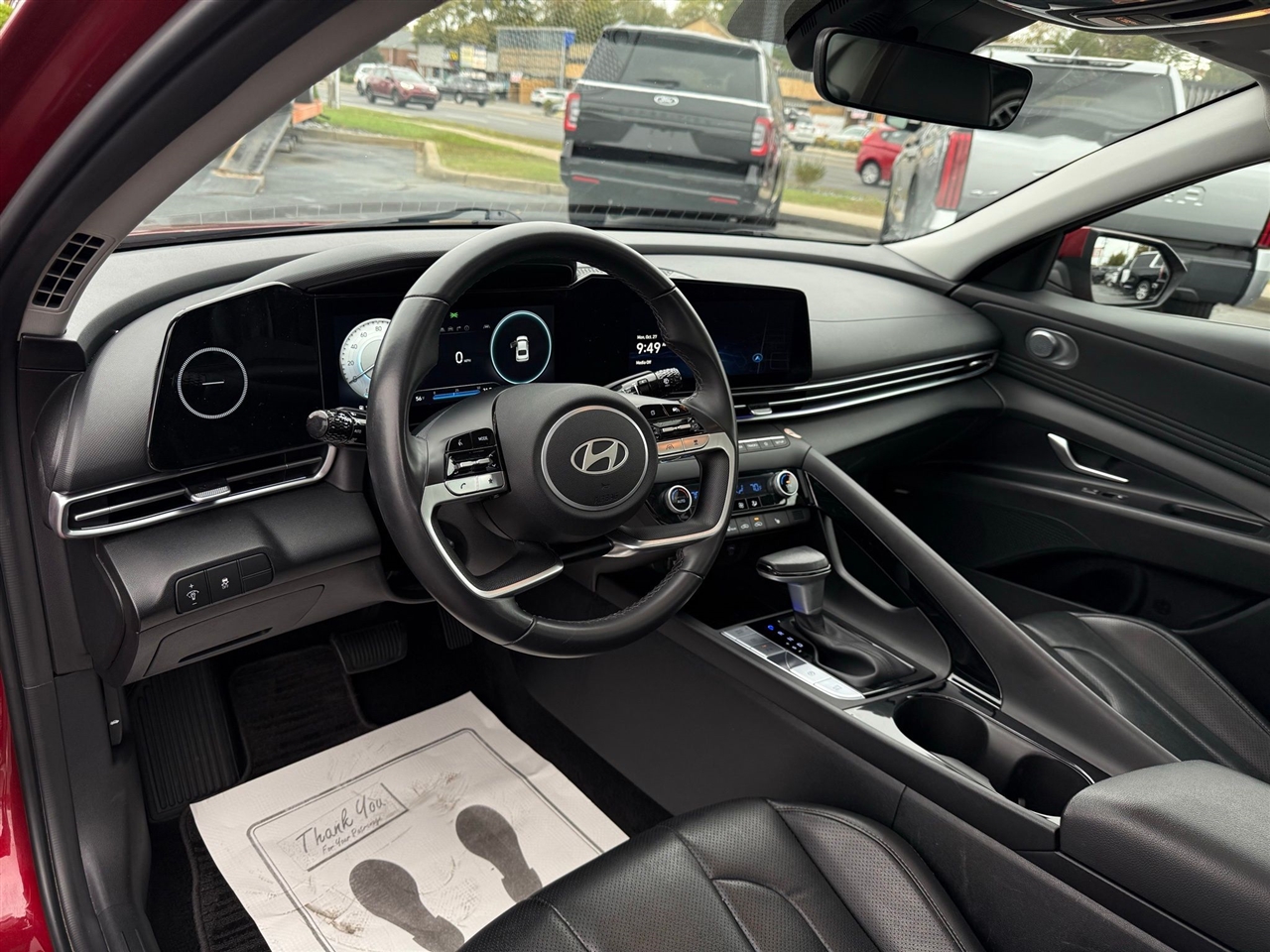 Hyundai Elantra  2024