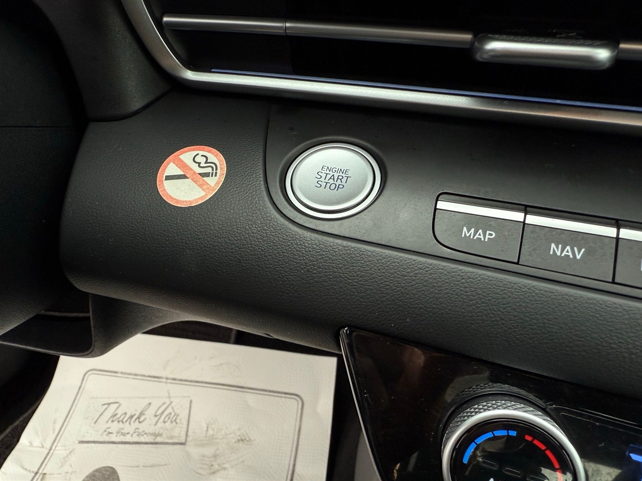 Hyundai Elantra  2024