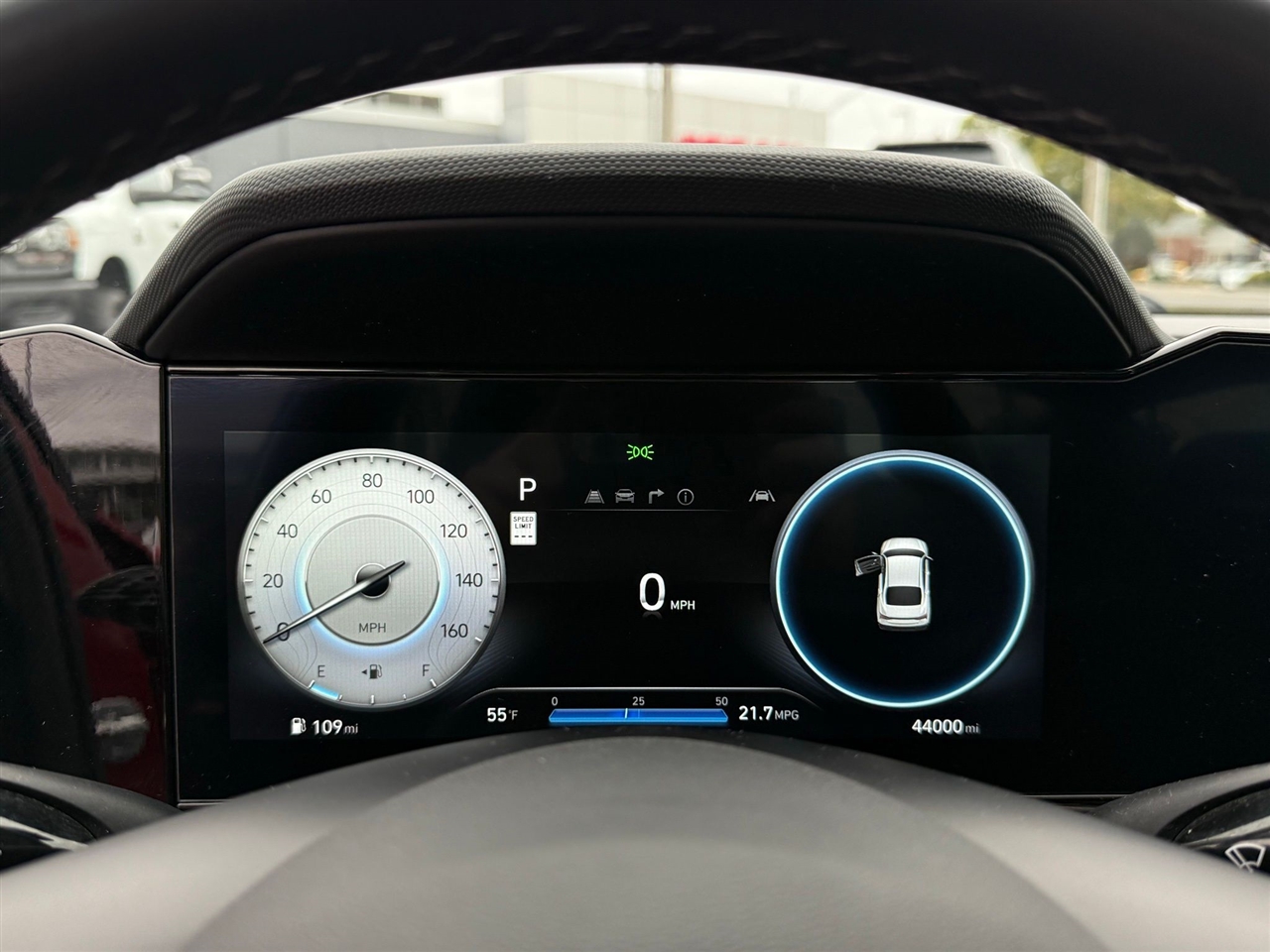 Hyundai Elantra  2024