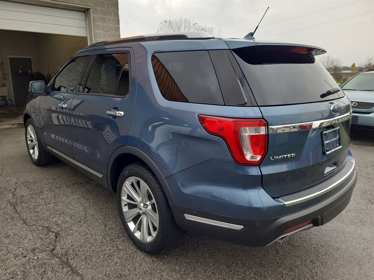 2018 Ford Explorer Limited photo 4