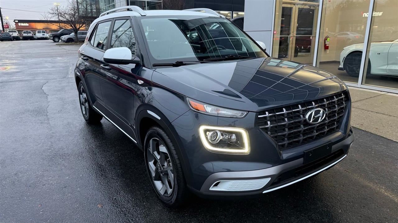 Hyundai Venue  2020