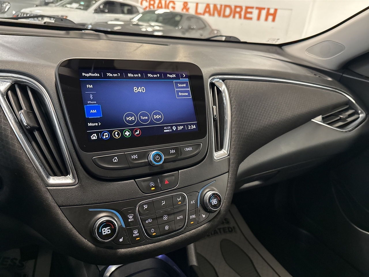 Chevrolet Malibu  2021