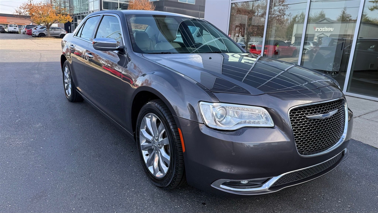 Chrysler 300  2018