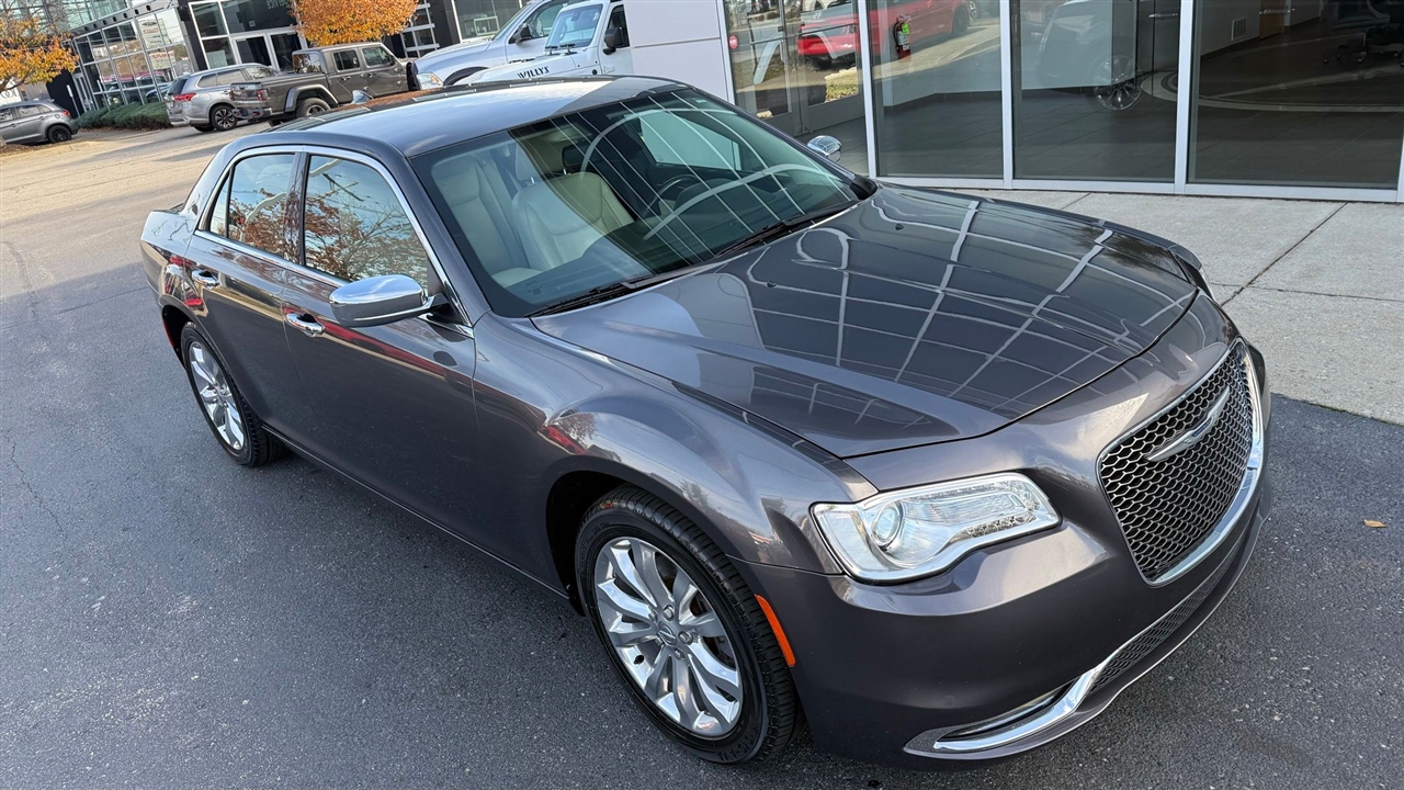 Chrysler 300  2018
