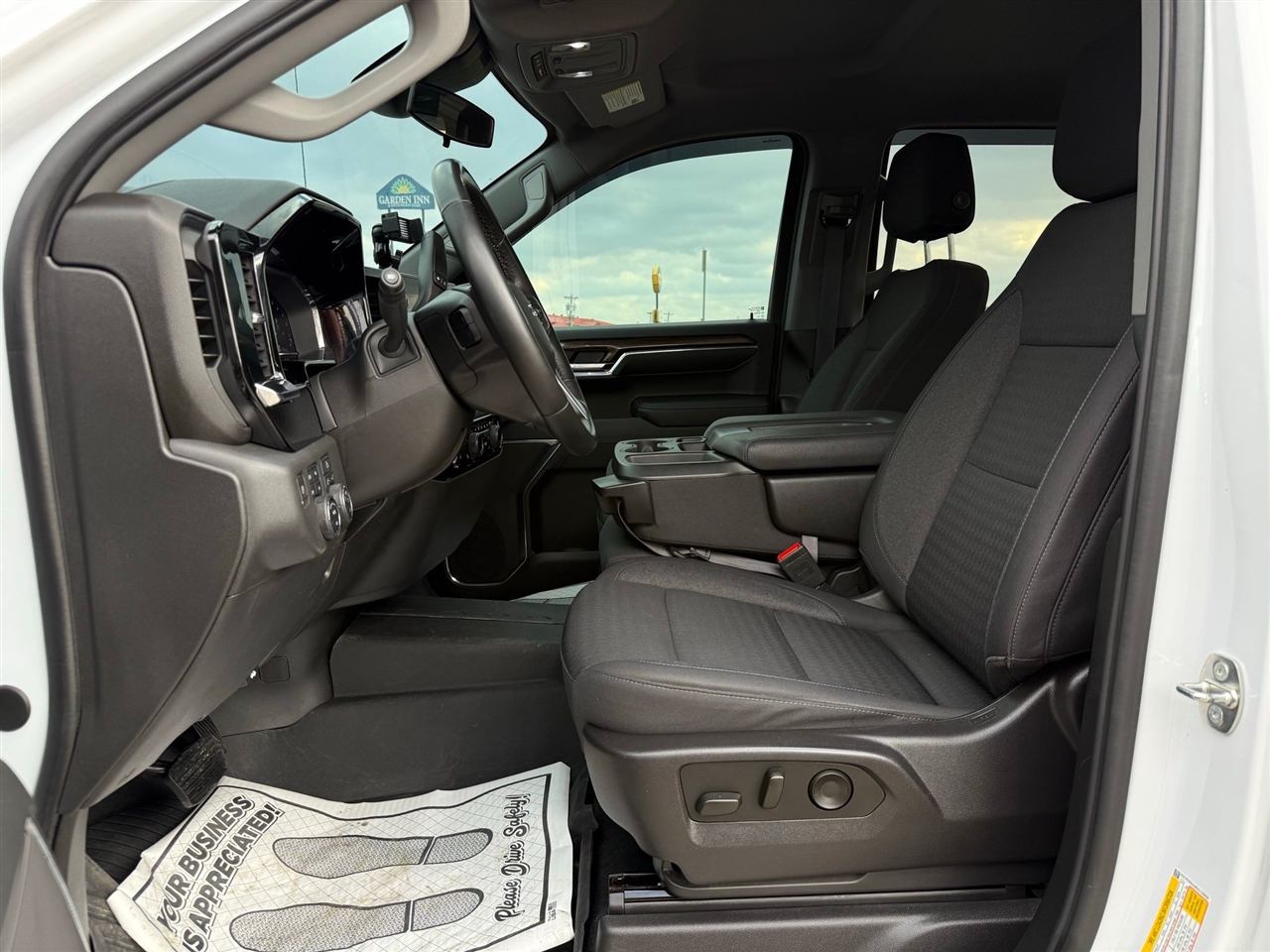 Chevrolet Silverado 1500  2024