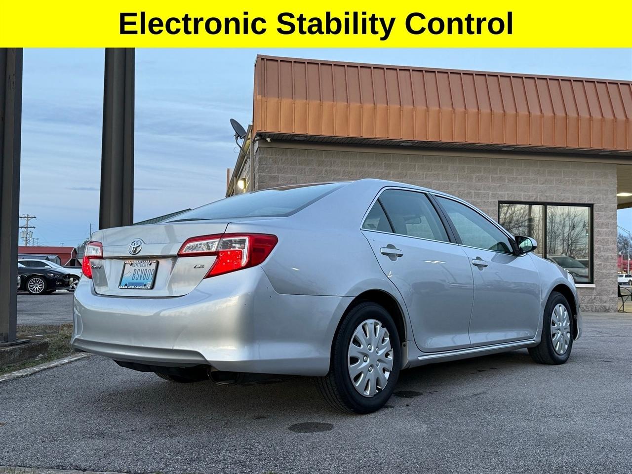 Toyota Camry  2013