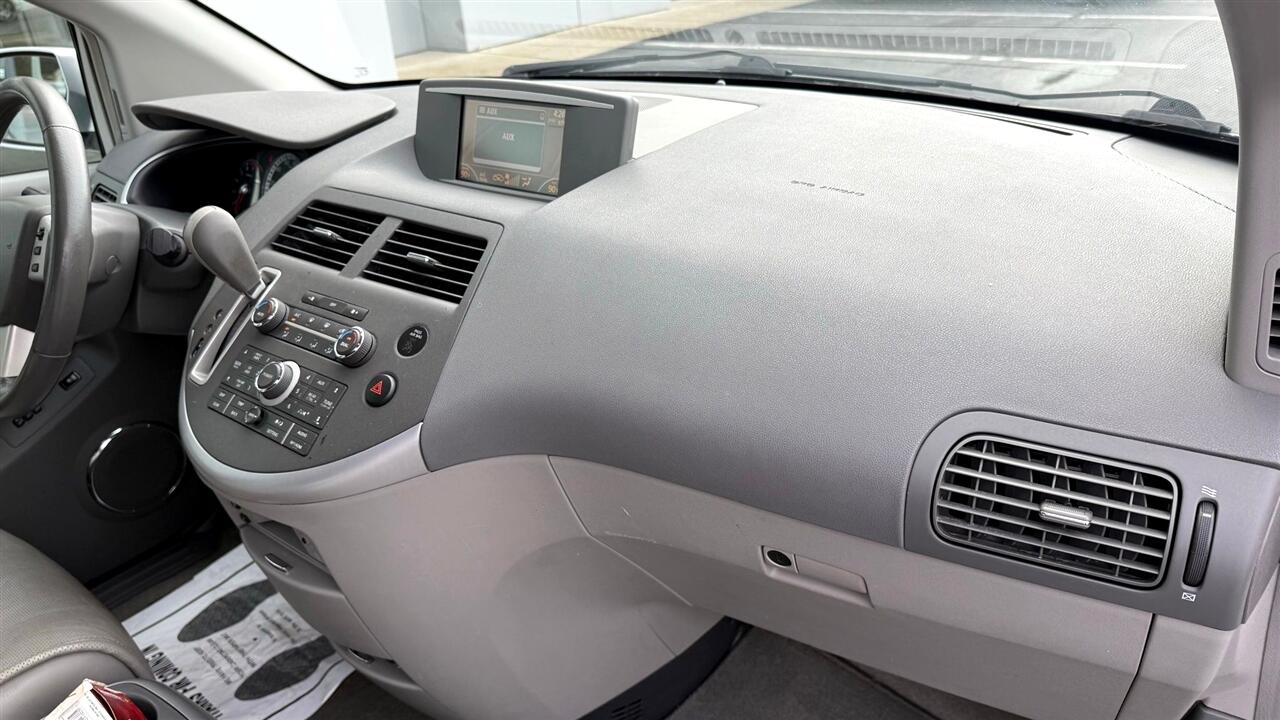 Nissan Quest  2009