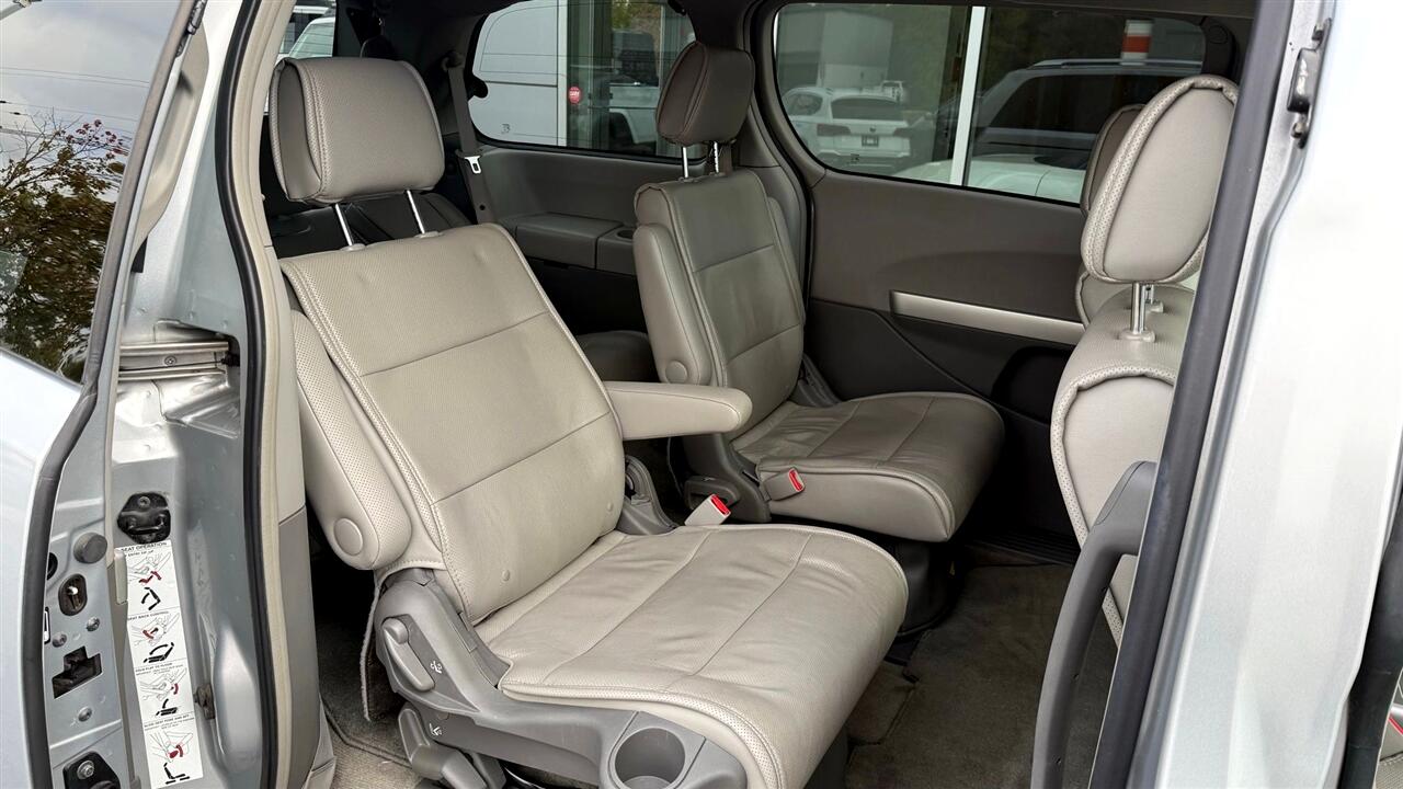Nissan Quest  2009
