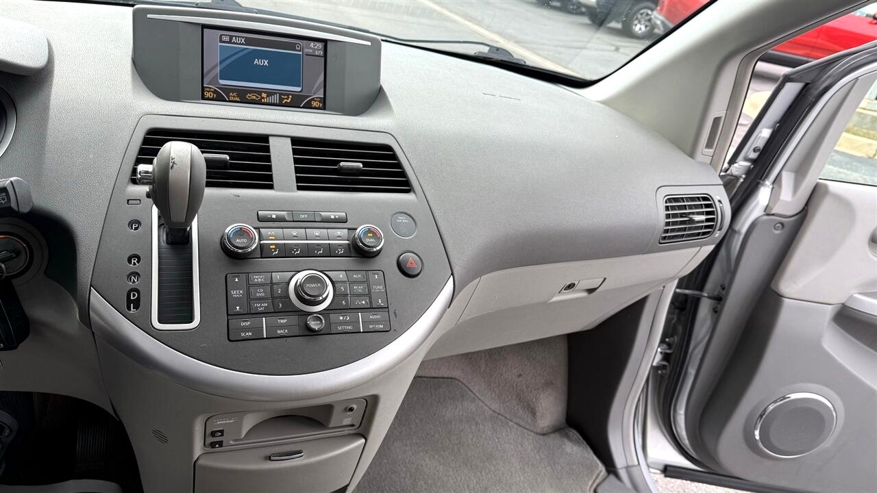 Nissan Quest  2009