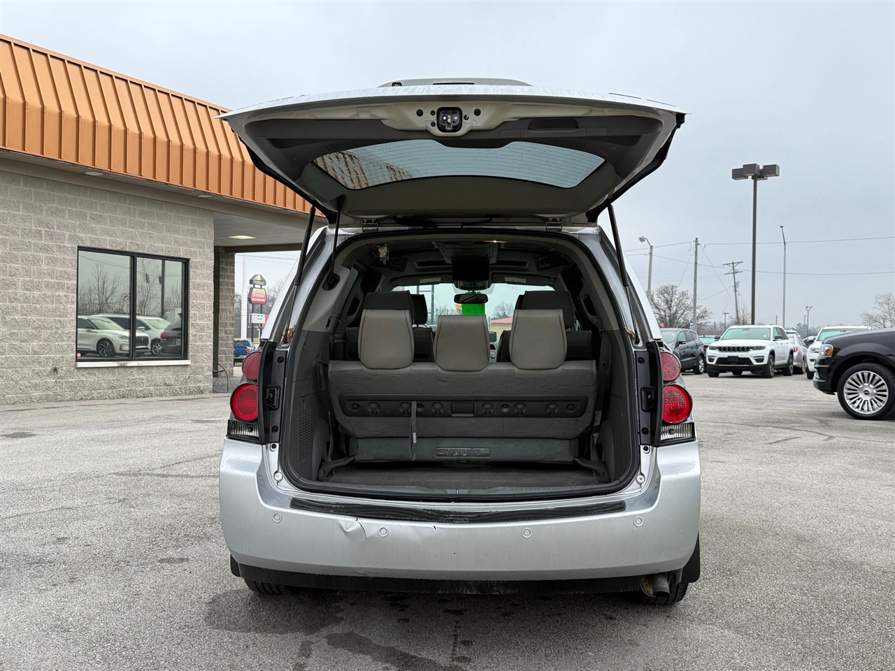 Nissan Quest  2009