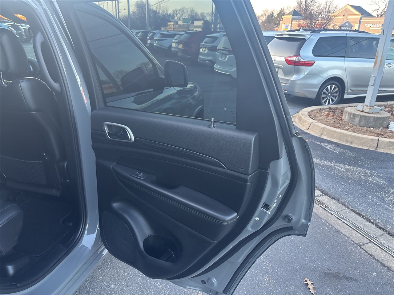 Jeep Grand Cherokee WK  2022