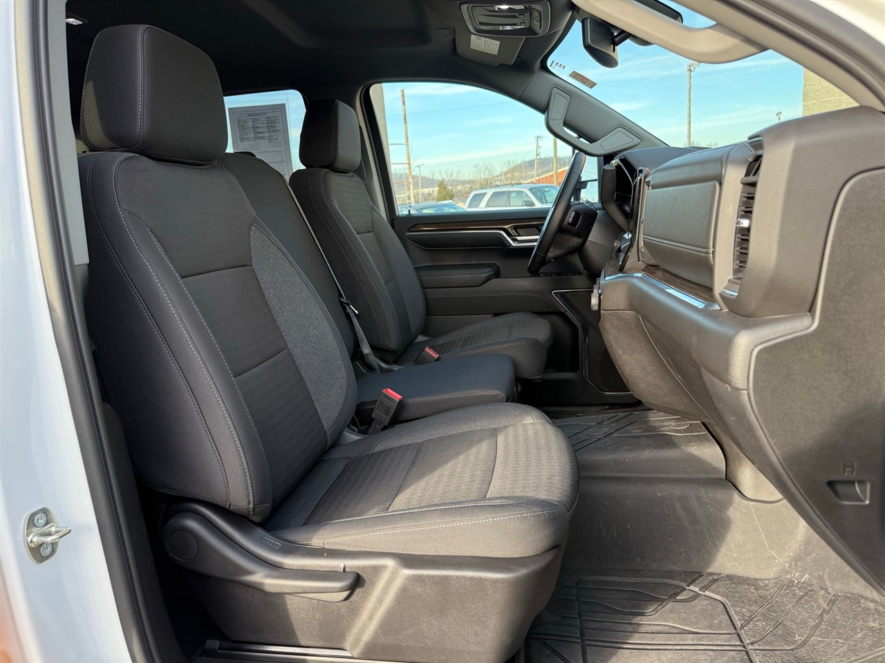 Chevrolet Silverado 1500  2024