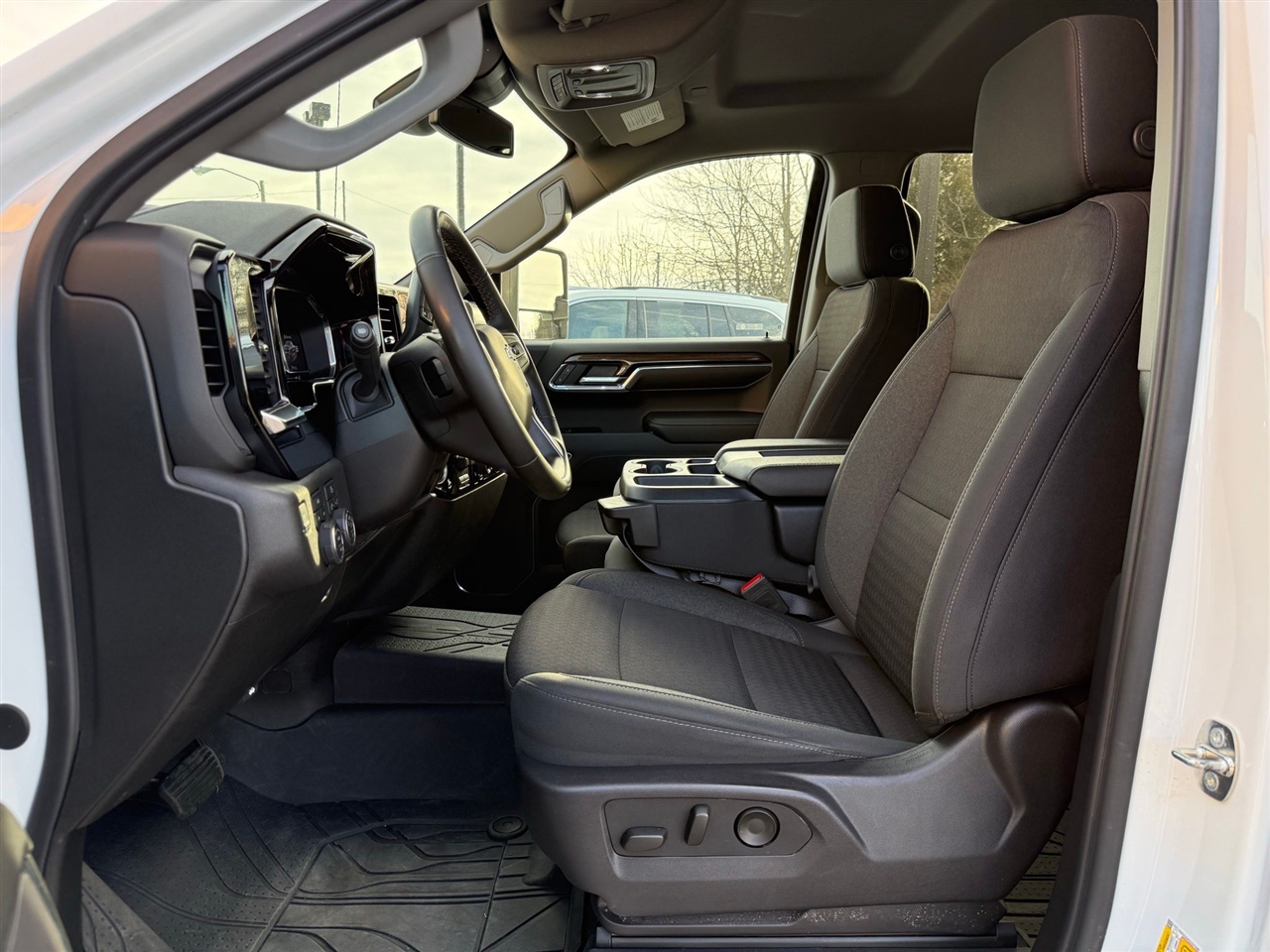 Chevrolet Silverado 1500  2024