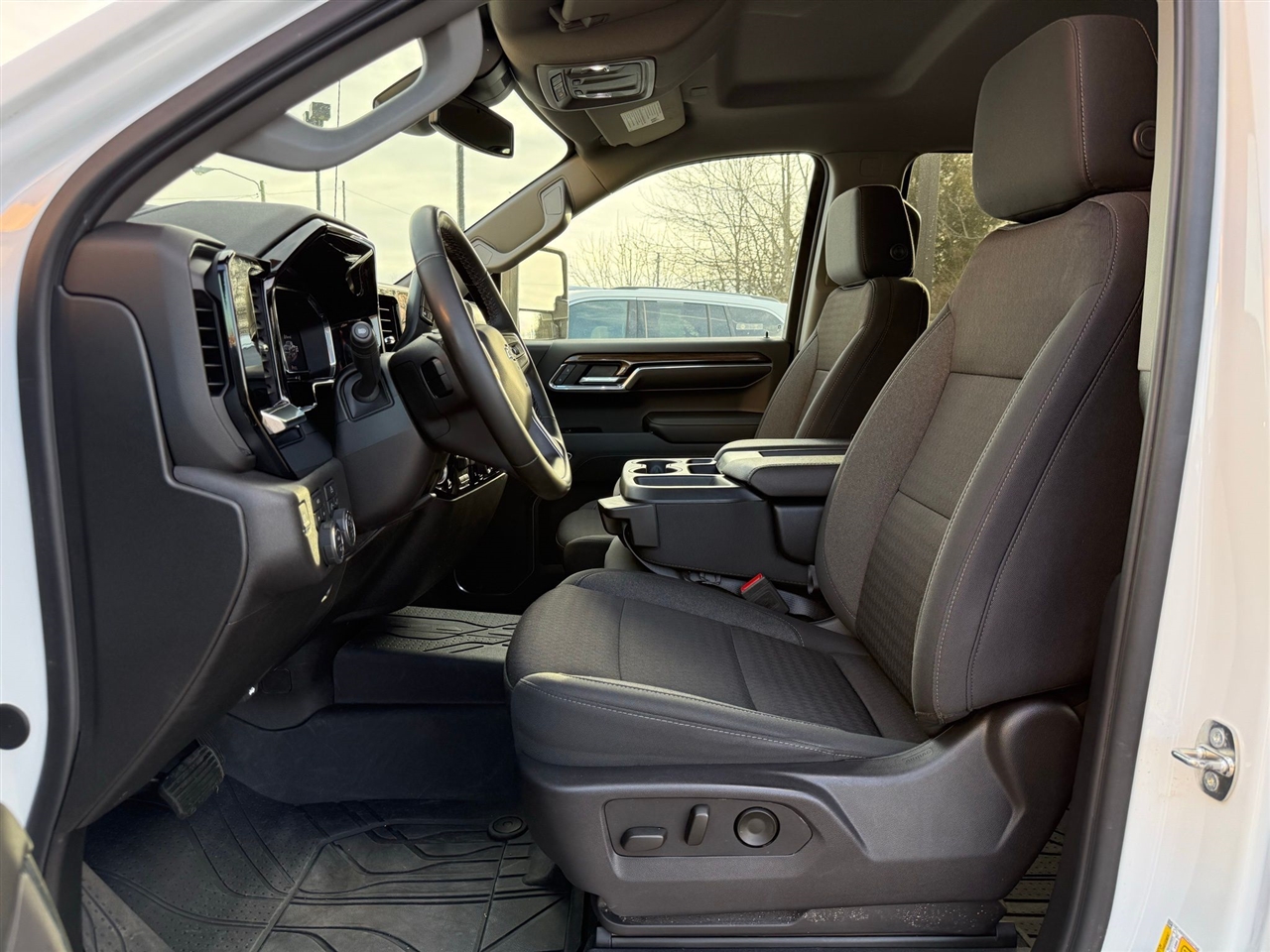 Chevrolet Silverado 1500  2024