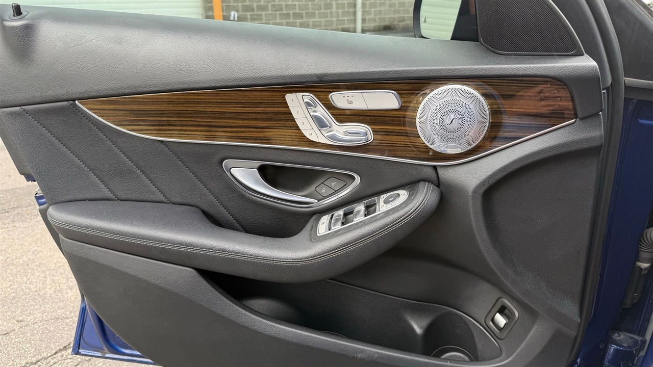 Mercedes-Benz C-Class  2018