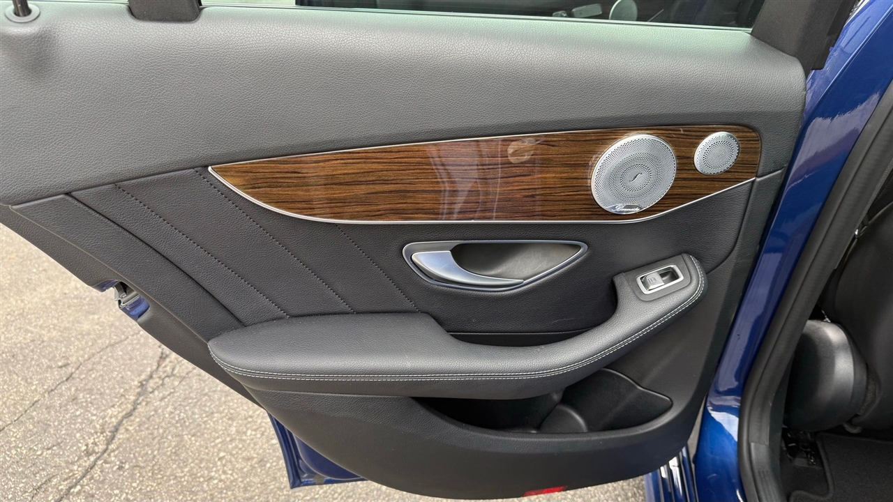 Mercedes-Benz C-Class  2018