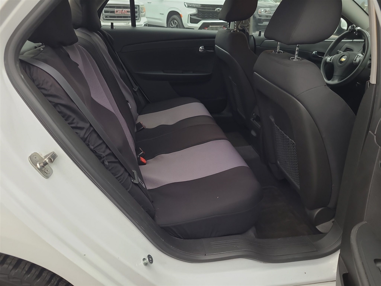 Chevrolet Malibu  2011