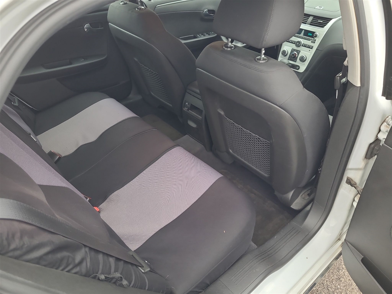 Chevrolet Malibu  2011