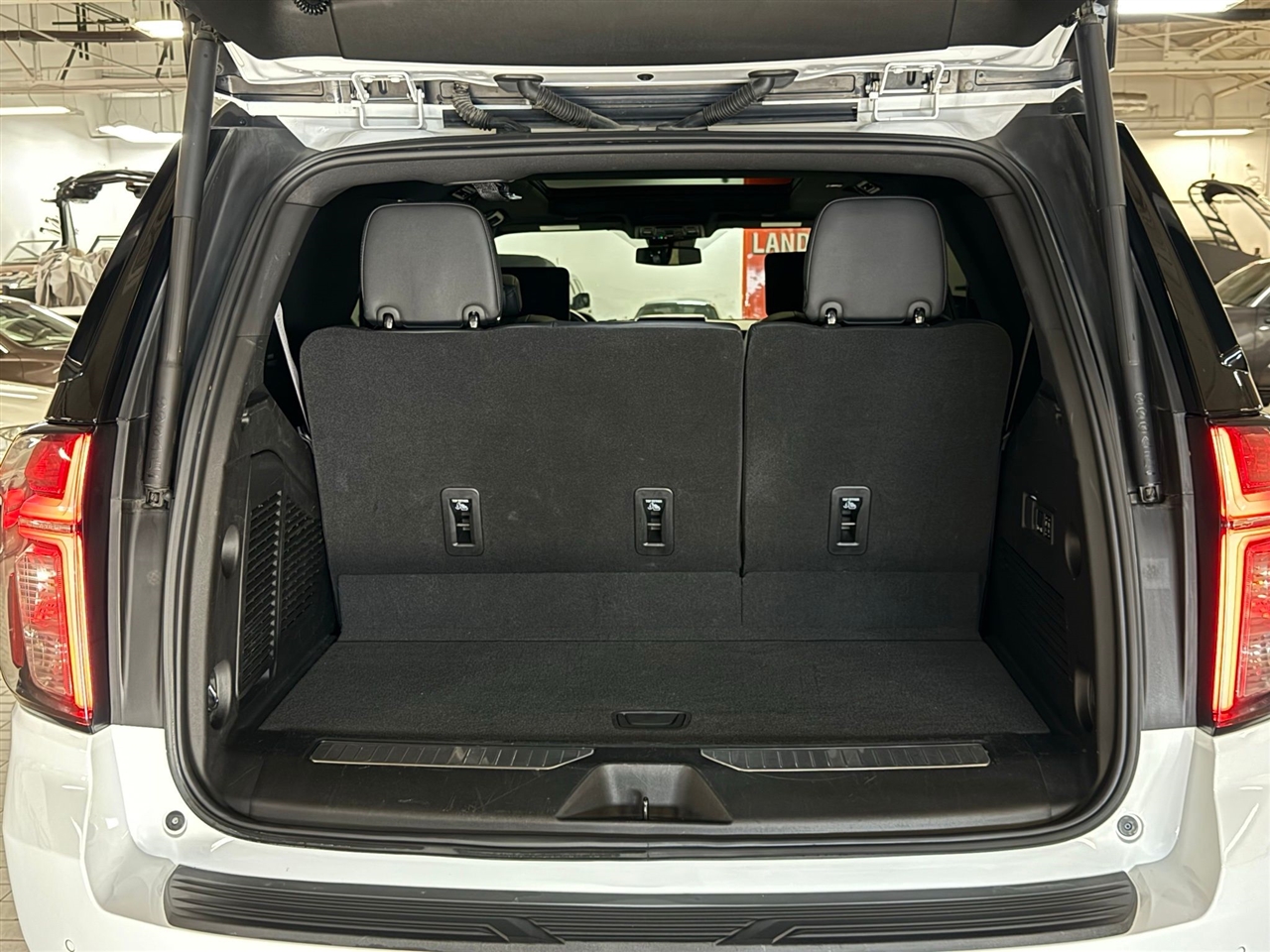 Chevrolet Tahoe  2023