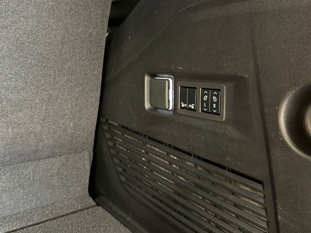 Chevrolet Tahoe  2023