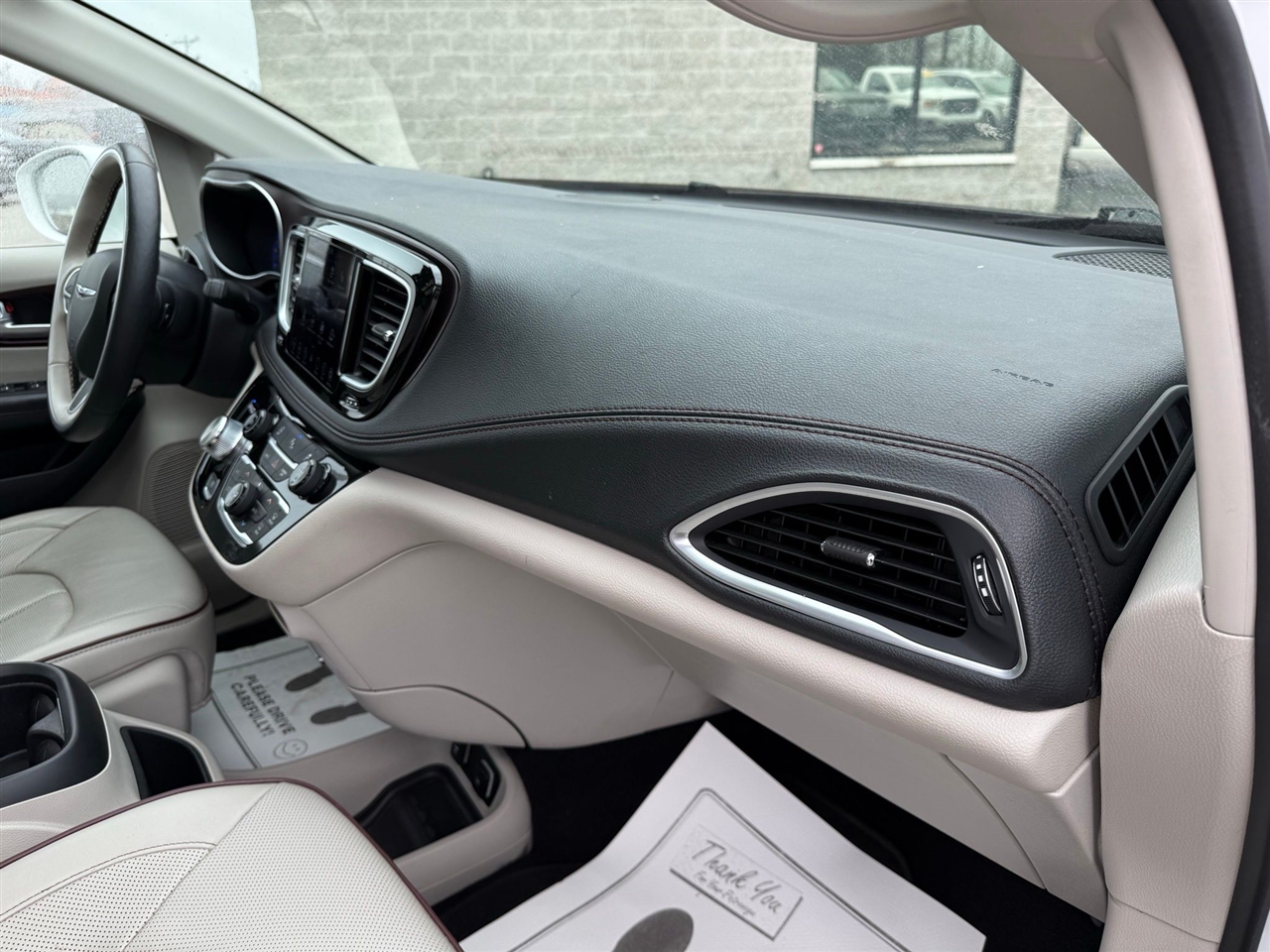 Chrysler Pacifica  2020