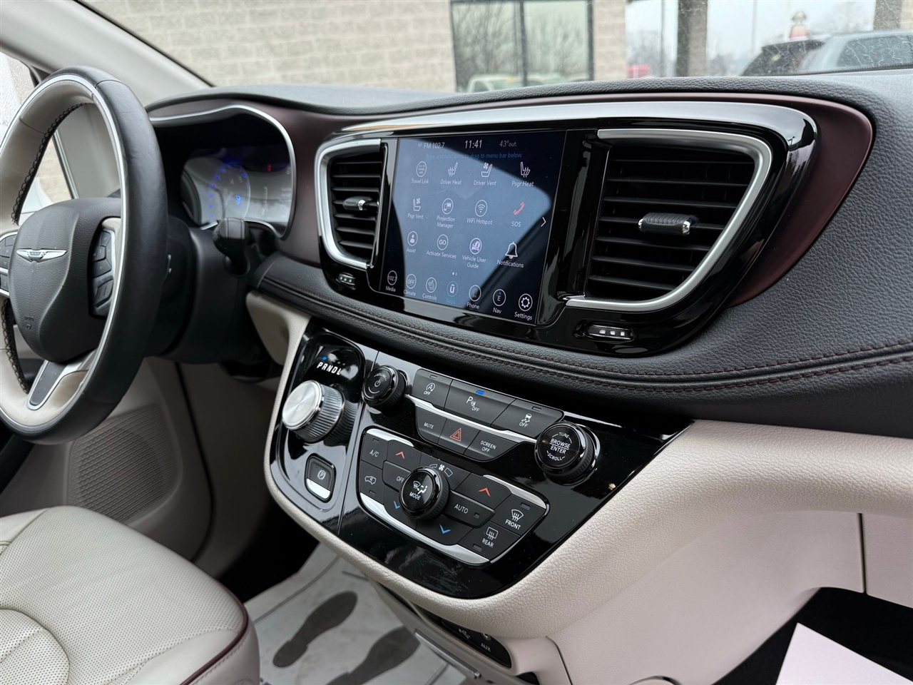 Chrysler Pacifica  2020