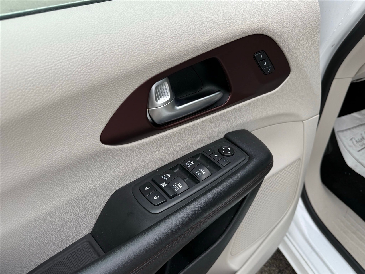 Chrysler Pacifica  2020