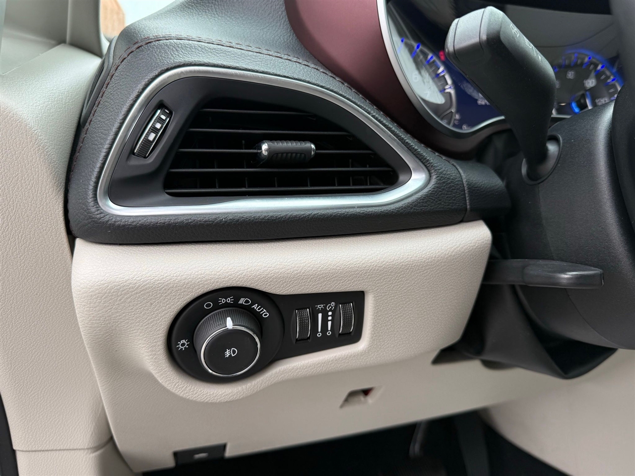 Chrysler Pacifica  2020