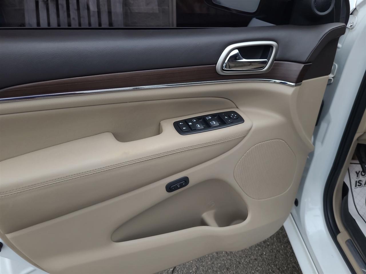 Jeep Grand Cherokee  2015