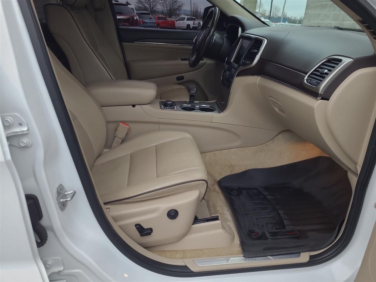 Jeep Grand Cherokee  2015