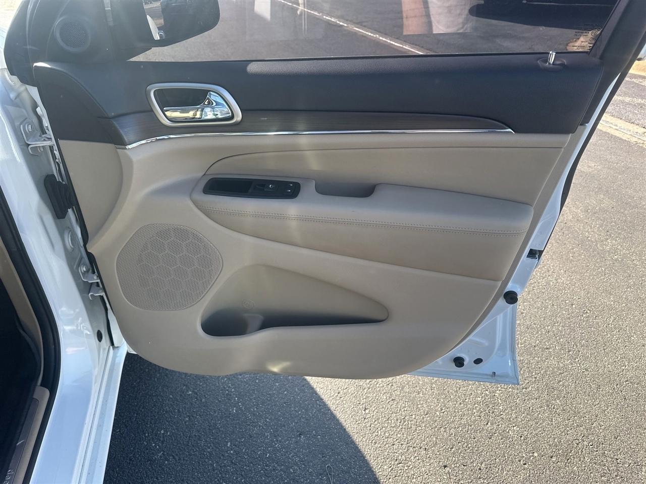 Jeep Grand Cherokee  2015