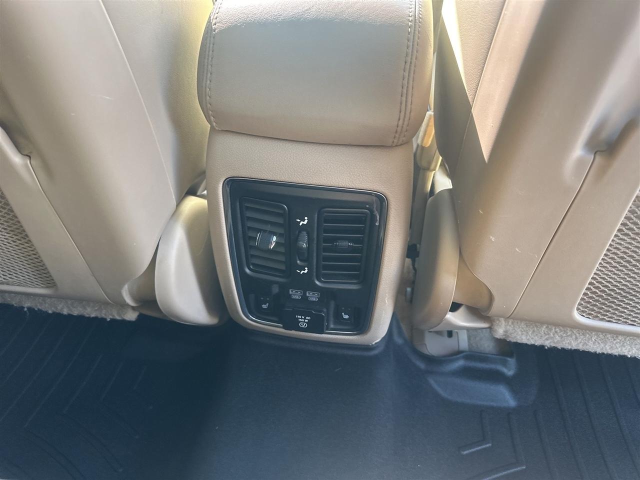 Jeep Grand Cherokee  2015