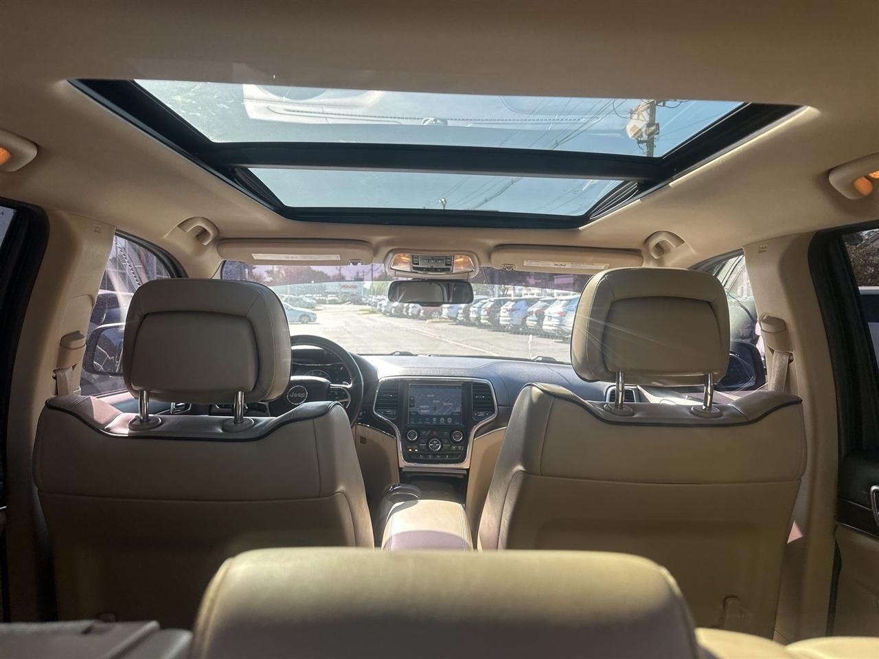 Jeep Grand Cherokee  2015