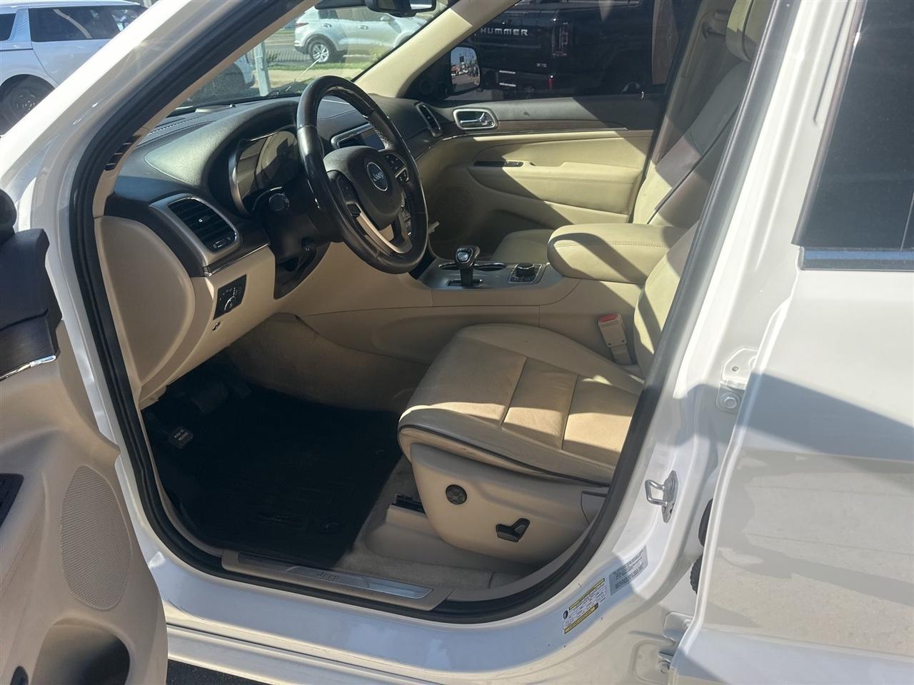 Jeep Grand Cherokee  2015