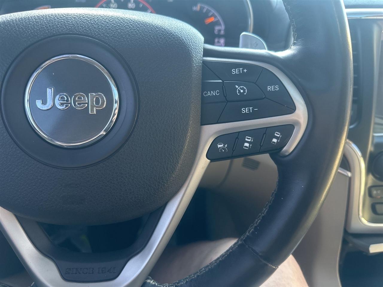 Jeep Grand Cherokee  2015