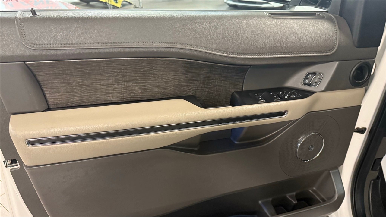 Ford Expedition  2019