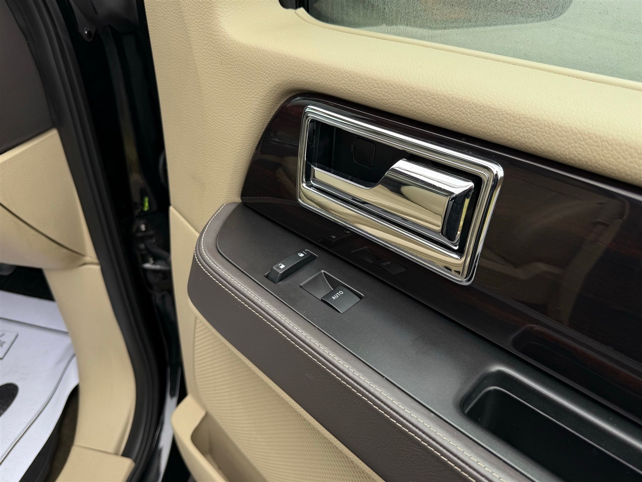 Lincoln Navigator  2015