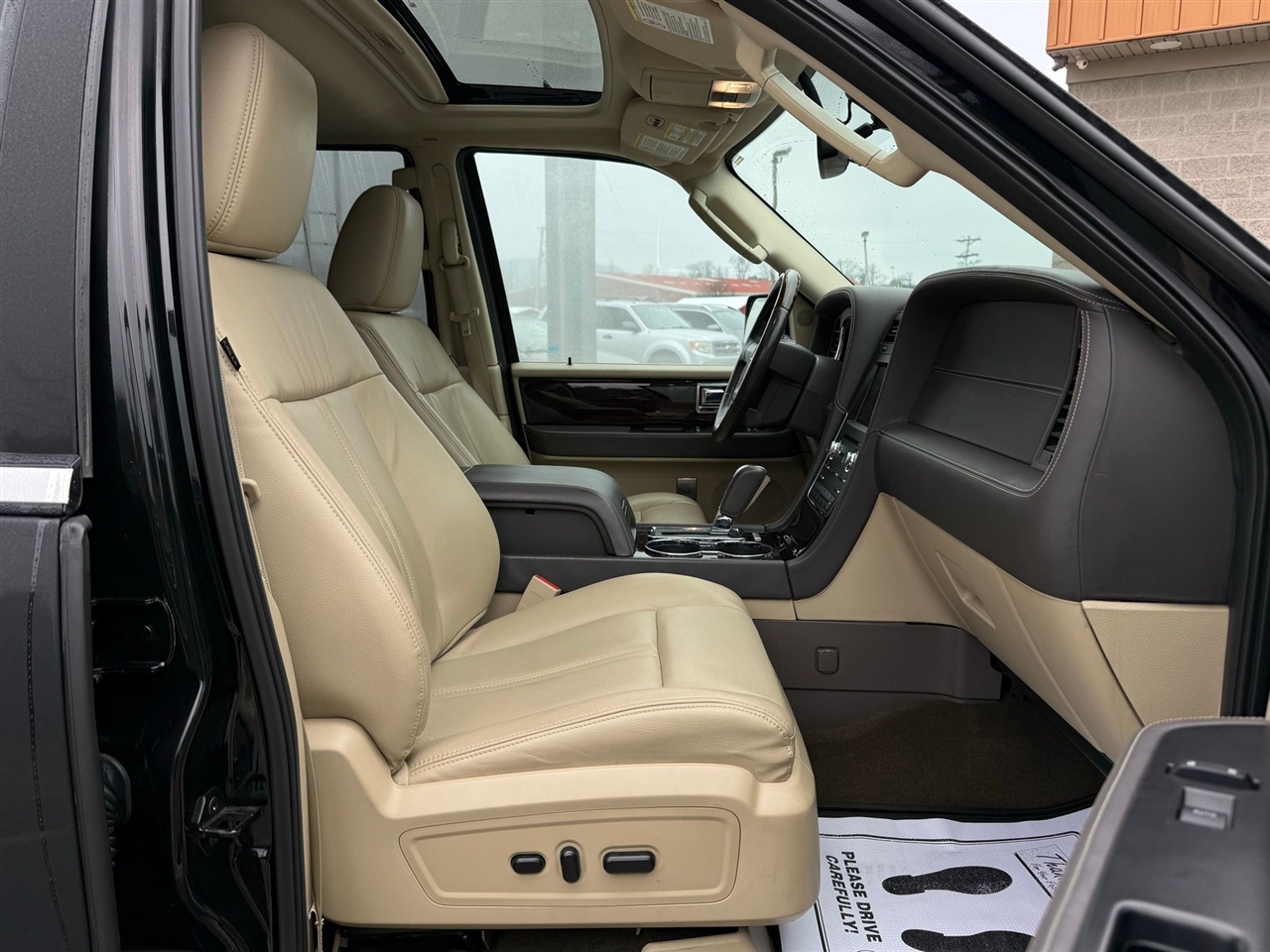 Lincoln Navigator  2015