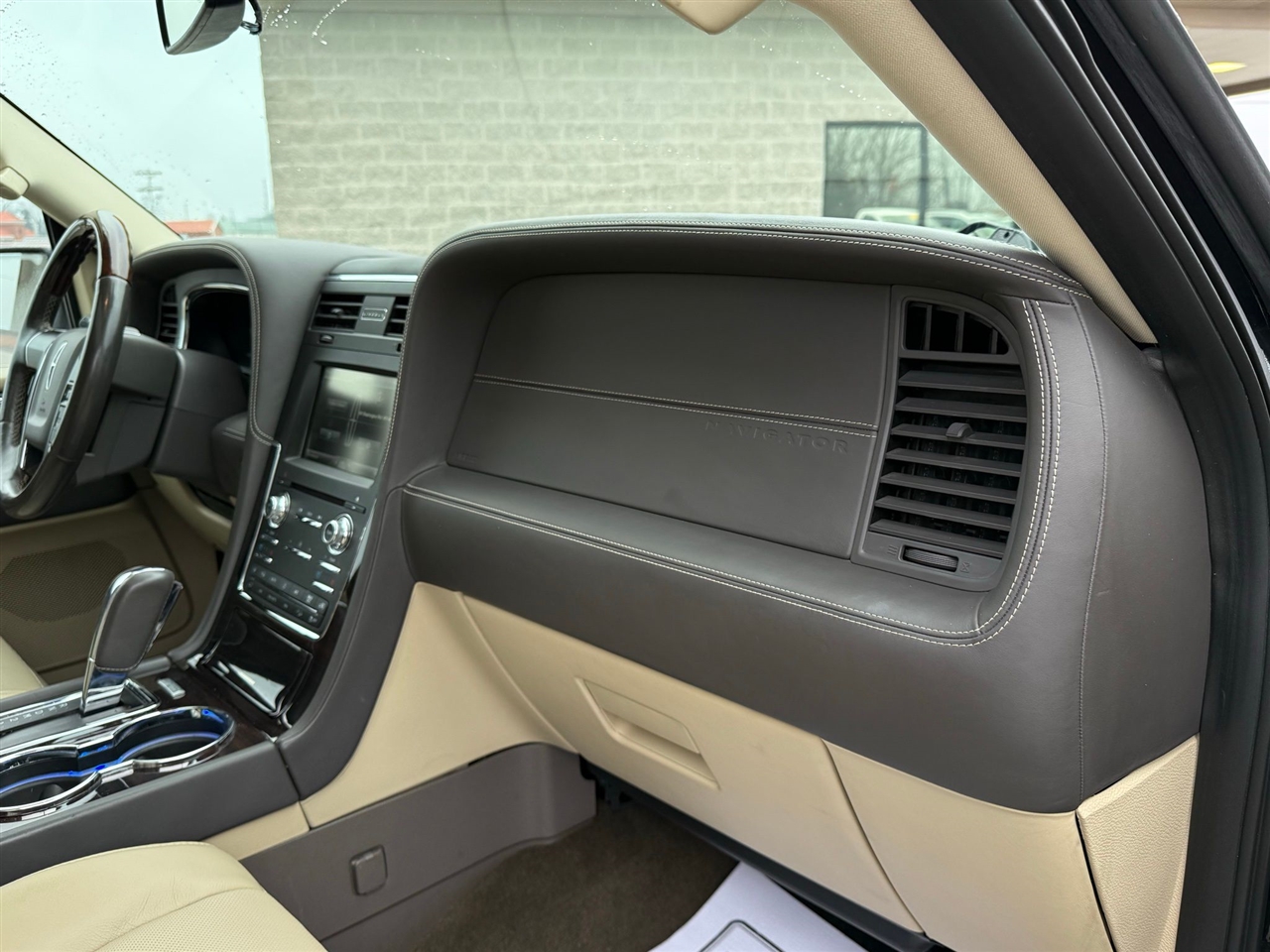 Lincoln Navigator  2015