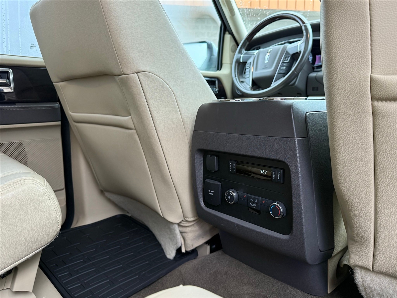 Lincoln Navigator  2015