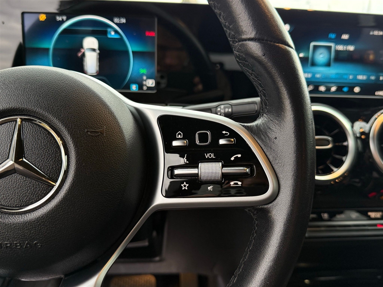 Mercedes-Benz GLB-Class  2020