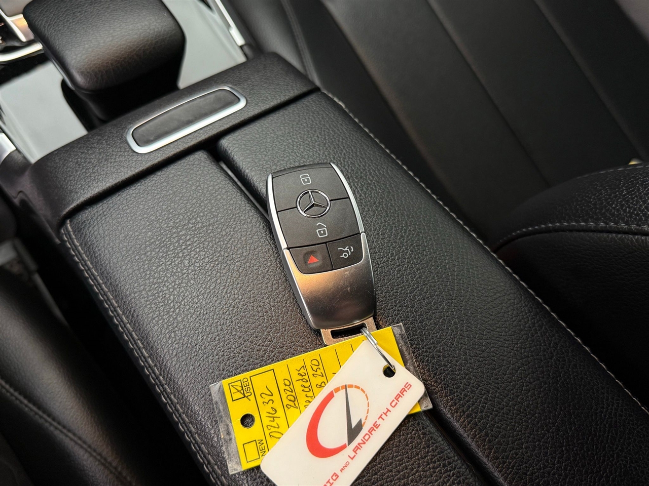 Mercedes-Benz GLB-Class  2020