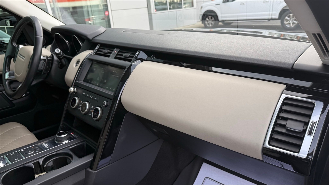 Land Rover Discovery  2019