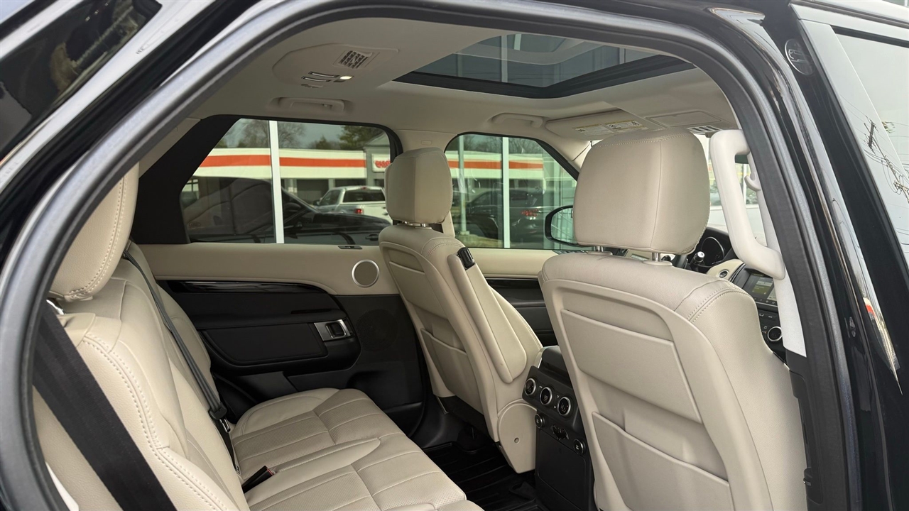 Land Rover Discovery  2019