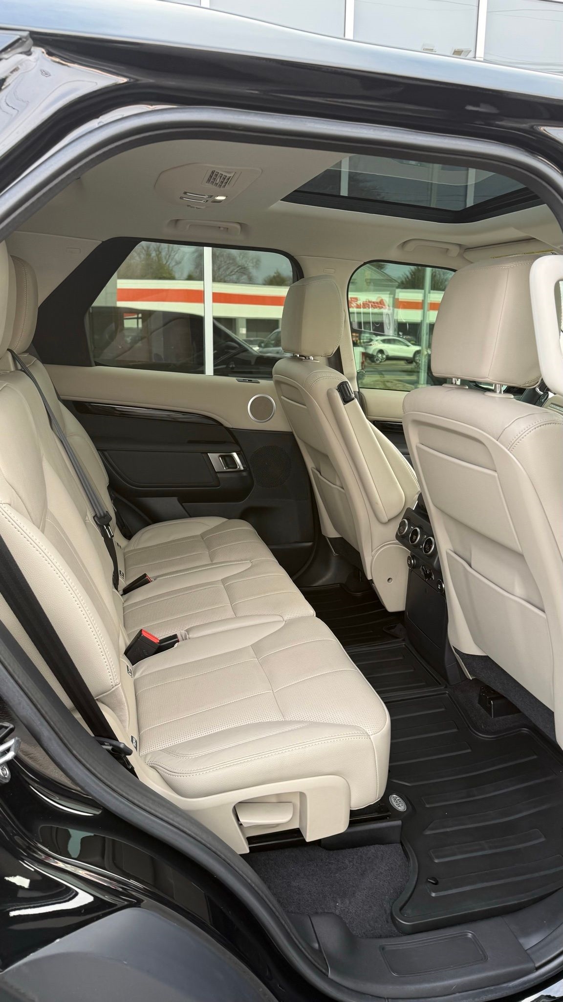 Land Rover Discovery  2019