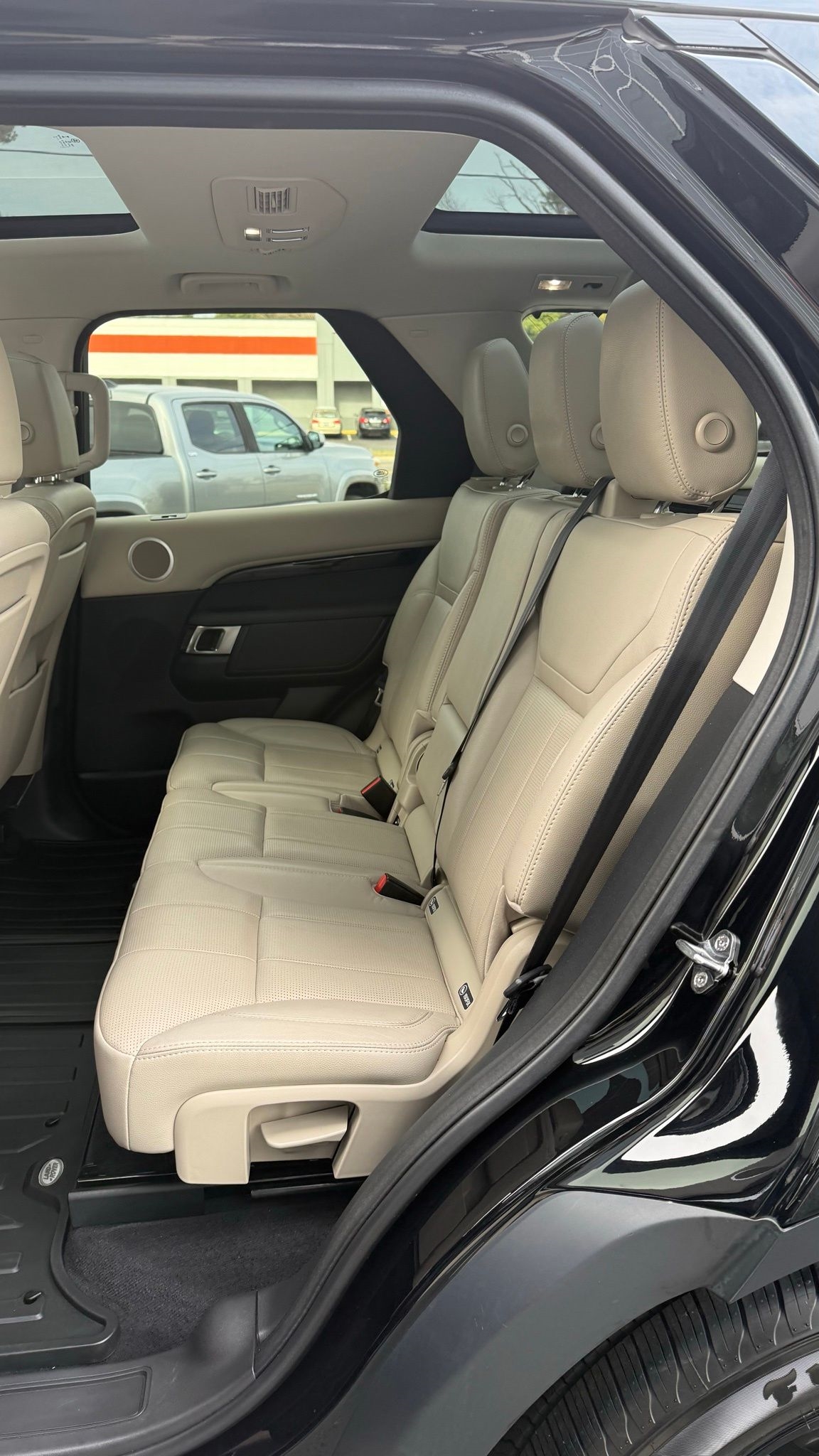 Land Rover Discovery  2019