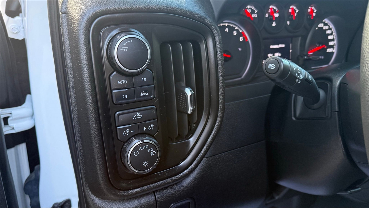 Chevrolet Silverado 1500  2023