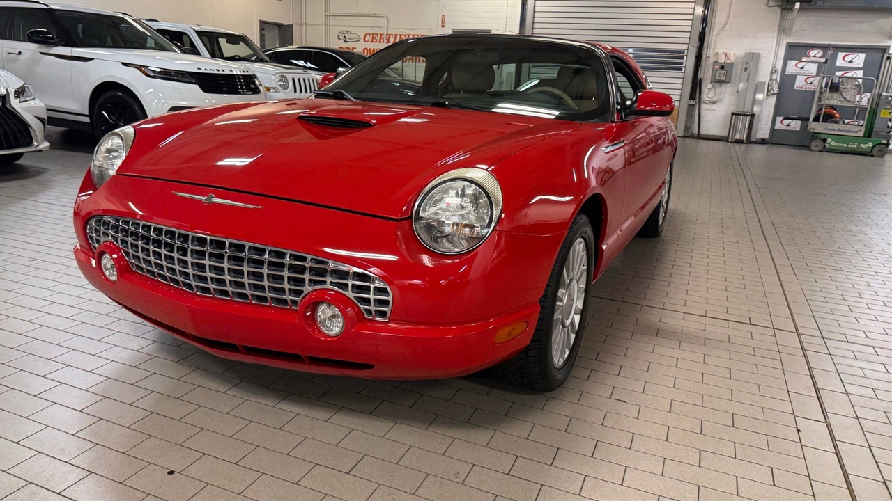 Ford Thunderbird  2005