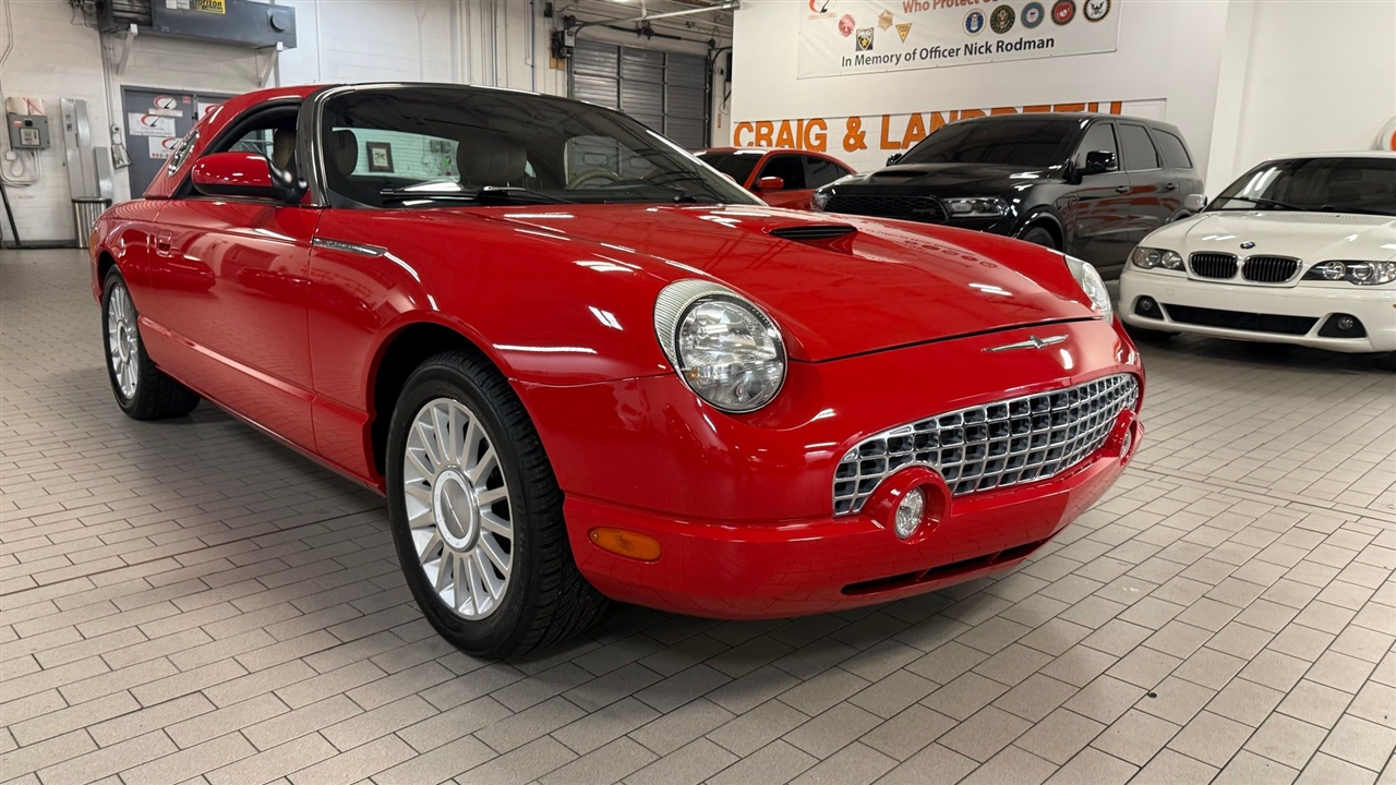 Ford Thunderbird  2005